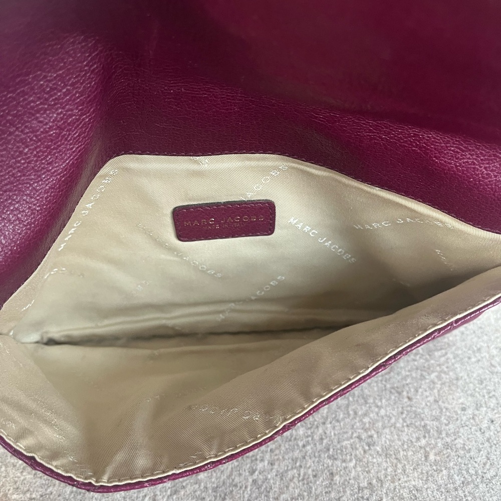 - 2008 Marc Jacobs quilted leather clutch - Picture 7 of 9